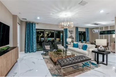 5052 Simons Court, Lakewood Ranch, FL 34211 - Photo 5