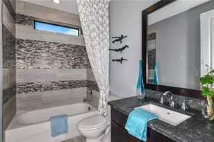 5052 Simons Ct, Lakewood Ranch, FL 34211 - Photo 35