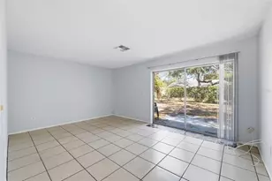 1284 London Ave, Spring Hill, FL 34606 - Photo 9