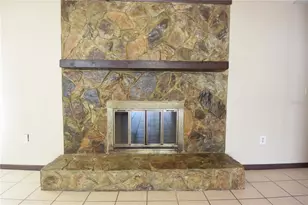 1382 Valiant Ave, Spring Hill, FL 34608 - Photo 17