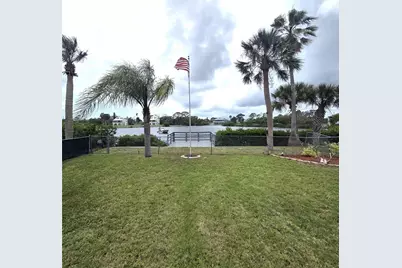 6719 Manor Beach, New Port Richey, FL 34652 - Photo 5