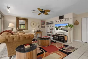 115 Colony S Dr, Tarpon Springs, FL 34689 - Photo 11