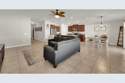 10554 Standing Stone Drive, Wimauma, FL 33598 - Photo 17