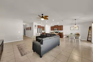 10554 Standing Stone Dr, Wimauma, FL 33598 - Photo 17