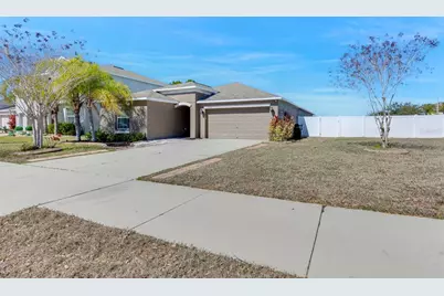 10554 Standing Stone Drive, Wimauma, FL 33598 - Photo 5