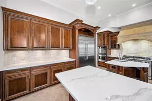 9933 Milano Dr, Trinity, FL 34655 - Photo 13