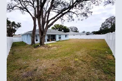 9089 Dupont Avenue, Spring Hill, FL 34608 - Photo 27