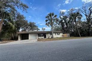 935 NE 5th Terrace, Crystal River, FL 34428 - Photo 1