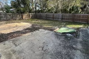 935 NE 5th Terrace, Crystal River, FL 34428 - Photo 5