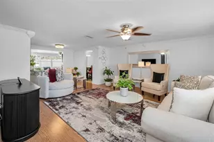 7233 Seashore Dr, Port Richey, FL 34668 - Photo 9