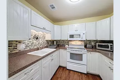 11624 Boynton Lane #43GB, New Port Richey, FL 34654 - Photo 3