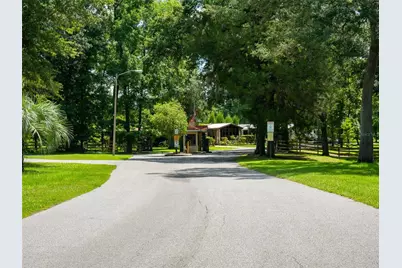 2805 Kingswood Circle, Brooksville, FL 34604 - Photo 39
