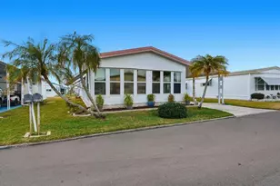 2101 Maui Dr, Holiday, FL 34691 - Photo 1