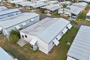 2101 Maui Dr, Holiday, FL 34691 - Photo 31