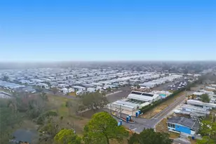 2101 Maui Dr, Holiday, FL 34691 - Photo 39