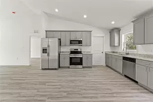 11107 Wood Owl Ave, Weeki Wachee, FL 34614 - Photo 11