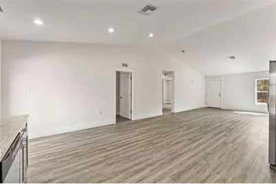 11107 Wood Owl Avenue, Weeki Wachee, FL 34614 - Photo 15