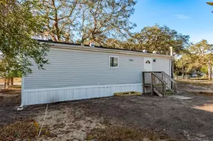 6707 Celeste Ln, New Port Richey, FL 34653 - Photo 21