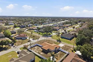 2353 Bishop Rd, Spring Hill, FL 34608 - Photo 31