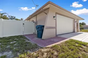 2353 Bishop Rd, Spring Hill, FL 34608 - Photo 43