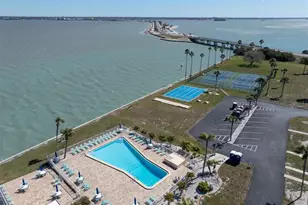 8 Glencoe Pl, Dunedin, FL 34698 - Photo 29