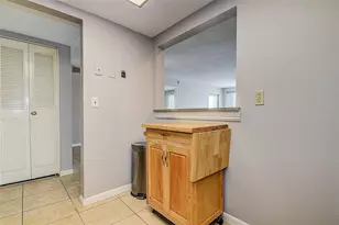 5220 Brittany Dr S, Saint Petersburg, FL 33715 - Photo 9