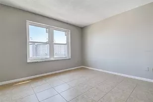 5220 Brittany Dr S, Saint Petersburg, FL 33715 - Photo 21