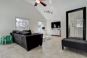 1607 Gulf Rd, Tarpon Springs, FL 34689 - Photo 53