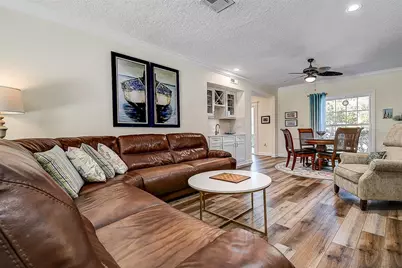 1607 Gulf Road, Tarpon Springs, FL 34689 - Photo 11