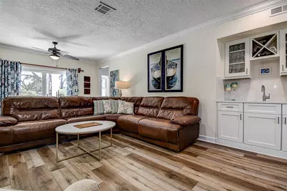 1607 Gulf Road, Tarpon Springs, FL 34689 - Photo 13