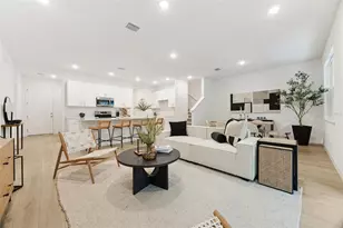 5273 Luisa Ct, Saint Cloud, FL 34771 - Photo 5