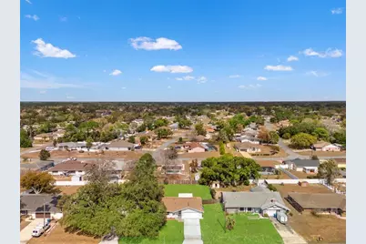 11175 Holbrook Street, Spring Hill, FL 34609 - Photo 17