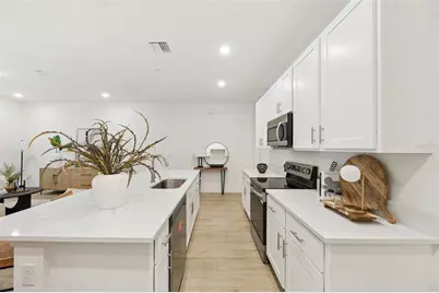 5221 Luisa Court, Saint Cloud, FL 34771 - Photo 11