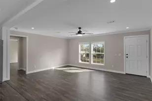 10869 Old Lakeland Hwy, Dade City, FL 33525 - Photo 13