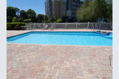 1050 Starkey Road #405, Largo, FL 33771 - Photo 7