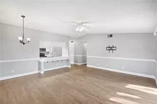 10220 Turkey Oak Dr, New Port Richey, FL 34654 - Photo 11