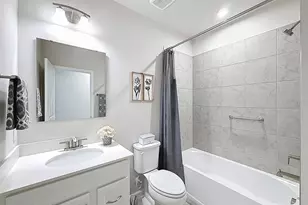 322 Voltaire Dr, Spring Hill, FL 34609 - Photo 23