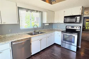12404 Eagleswood Dr, Hudson, FL 34667 - Photo 3