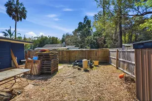 320 S Otis Ave, Lecanto, FL 34461 - Photo 17