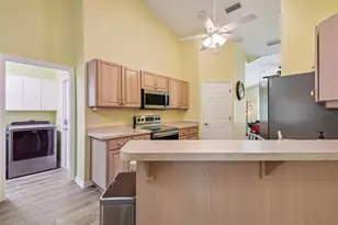 12728 Flamingo Pkwy, Spring Hill, FL 34610 - Photo 15