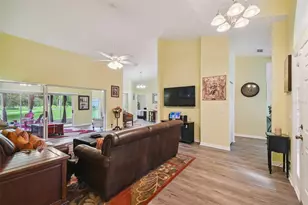 12728 Flamingo Pkwy, Spring Hill, FL 34610 - Photo 9