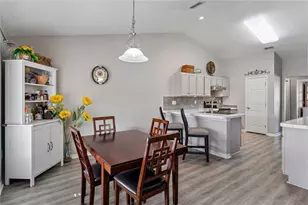 10318 Gifford Dr, Spring Hill, FL 34608 - Photo 17