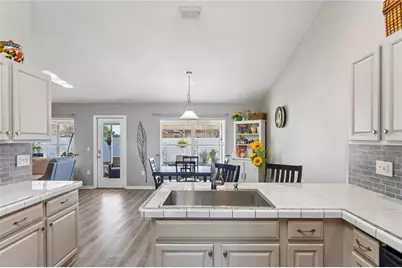 10318 Gifford Drive, Spring Hill, FL 34608 - Photo 15