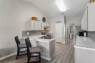 10318 Gifford Dr, Spring Hill, FL 34608 - Photo 15