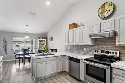 10318 Gifford Drive, Spring Hill, FL 34608 - Photo 17