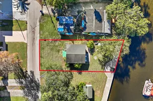 7255 Tropical Dr, Weeki Wachee, FL 34607 - Photo 7