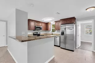 7037 Green St, New Port Richey, FL 34652 - Photo 7