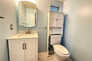 39423 9th Ave, Zephyrhills, FL 33542 - Photo 15