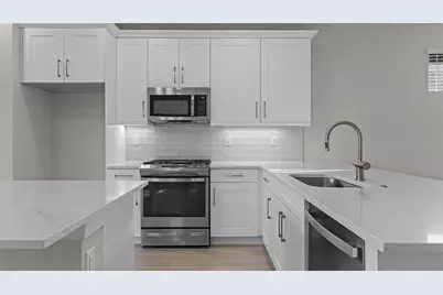 18324 Rockport Place, Lakewood Ranch, FL 34211 - Photo 5