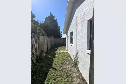 5422 Amy Lane, New Port Richey, FL 34652 - Photo 25